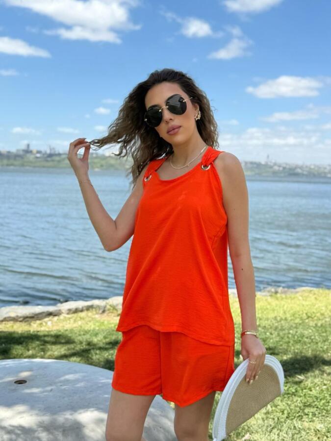 Kadın Kolsuz V Yaka Kuş Gözü Detay Bluz Short Aerobin Ikili Takım - 1
