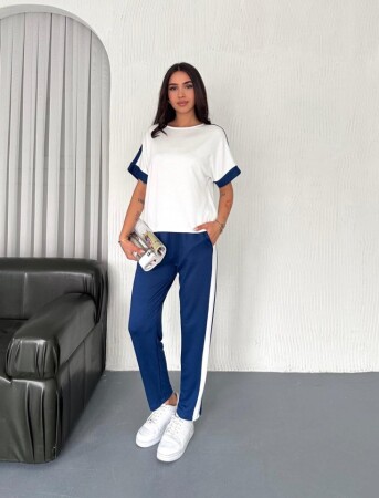 Kadın Modal Dokulu Kumaş Yanı şeritli Takım - ANGELINO BuyukBedeniz