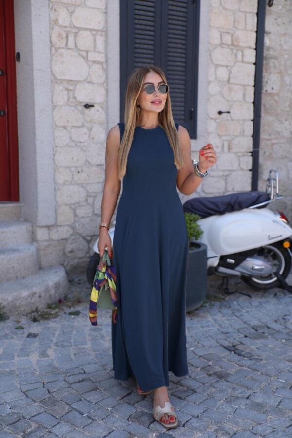 Kadın Sıfır Kollu Bisiklet Yaka Viskon Elbise - 3