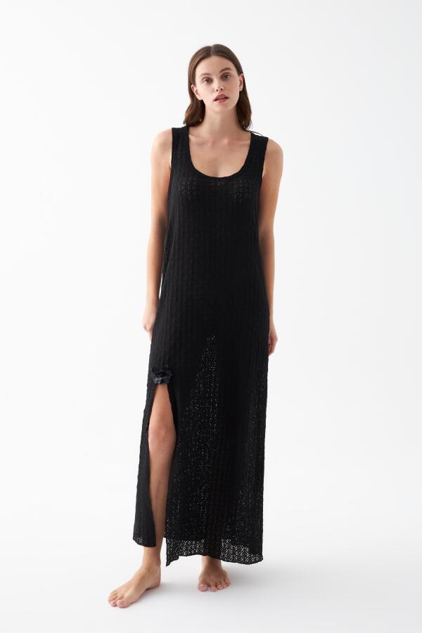 Kadın Siyah Dantel Dokulu Yırtmaçlı Uzun Gecelik - 4