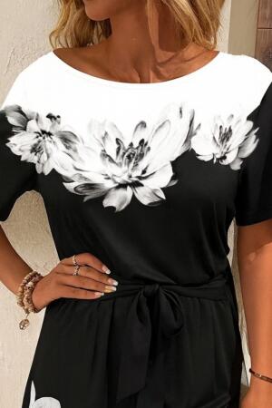 Kadın Tek Omuzu Açık çiçek Desenli Beli Kuşaklı Iki Iplik Mini Short Tulum - ANGELINO BuyukBedeniz (1)