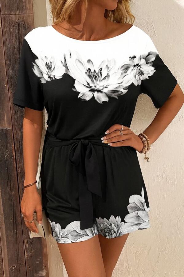 Kadın Tek Omuzu Açık çiçek Desenli Beli Kuşaklı Iki Iplik Mini Short Tulum - 3