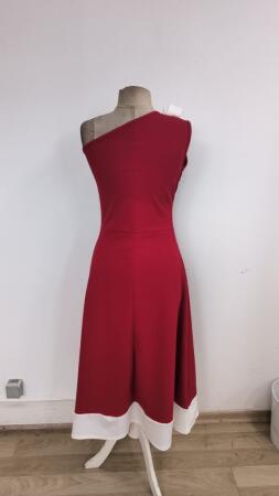 Kadın Tek Omuzu Açık Omuzlardan Kurdela Detaylı çift Renkli Ithal Krep Elbise - 5