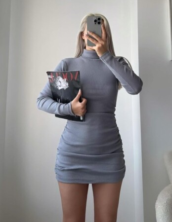 Kadın Uzun Kollu Balıkçı Yaka Büzgü Detay Kaşkorse Kumaş Mini Elbise - 1