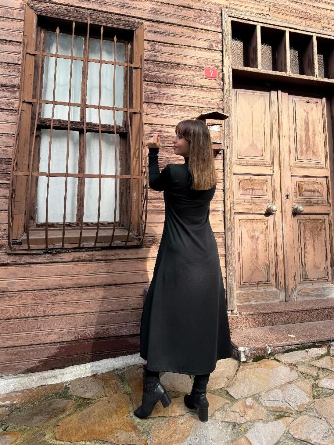 Kadın Uzun Kollu Balıkçı Yaka Derin Yırtmaç Detay Krep Elbise - 14