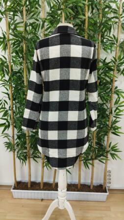 Kadın Uzun Kollu Ekoseli önden Düğmeli Dokuma Uzun Gömlek - 9