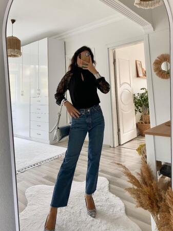 Kadın Uzun Kollu Göğüs Pencere Detay Yaka Boğazlı Kolları Tüllü Sandy Bluz - 8