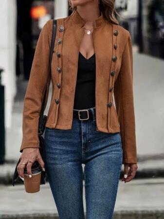 Kadın Uzun Kollu Hakim Yaka Yanlardan Düğmeli Kısa Süet Ceket - ANGELINO BuyukBedeniz