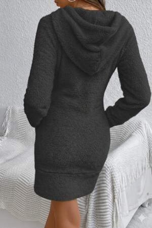 Kadın Uzun Kollu Kapşonlu Cepli Mini Peluş Elbise - 3