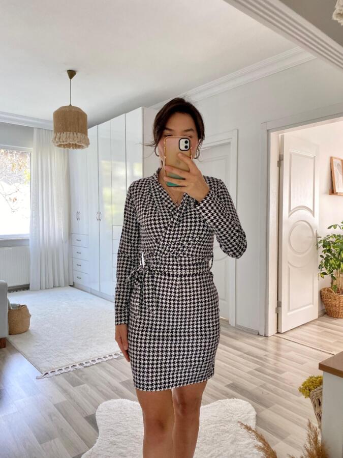 Kadın Uzun Kollu Kruvaze Yaka Bağlamalı Kemer Dalgıç Mini Boy Elbise - 21