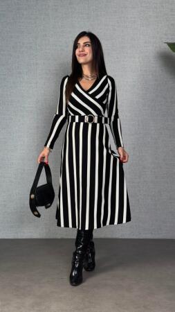 Kadın Uzun Kollu Kruvaze Yaka Kemer Dahil çizgili Triko Elbise - ANGELINO BuyukBedeniz