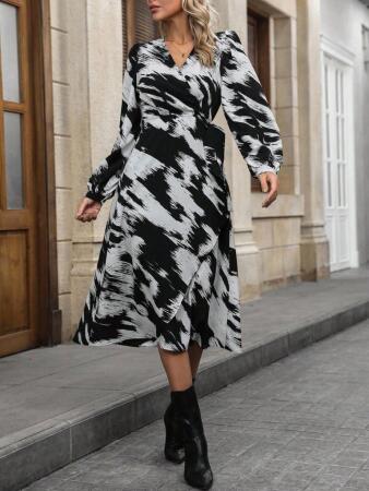 Kadın Uzun Kollu Kruvaze Yakalı Yandan Bağlamalı Desenli Mini Modal Elbise - 7