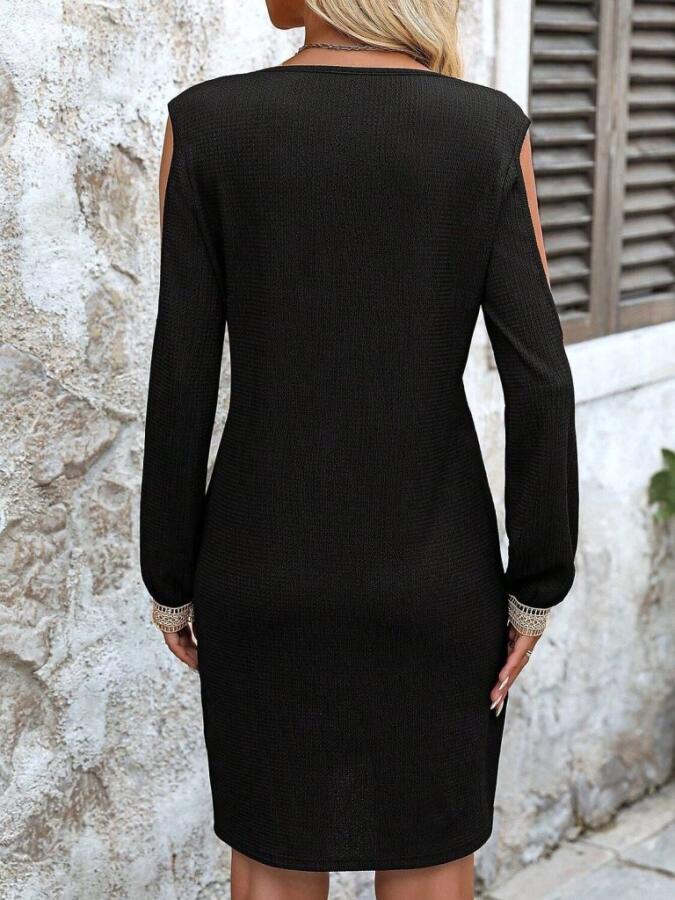 Kadın Uzun Kollu Omuzdan Açık V Dantel Yakalı Mini Waffle Elbise - 5