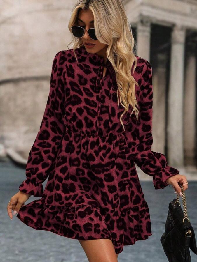 Kadın Uzun Kollu Yakadan Bağcıklı Modal Leopar Desenli Mini Elbise - 2