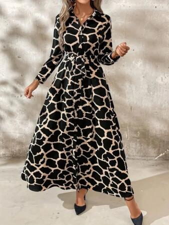 Kadın Uzun Kollu Yakalı önü Düğmeli Desenli Belden Kuşaklı Uzun Süprem Elbise - 4