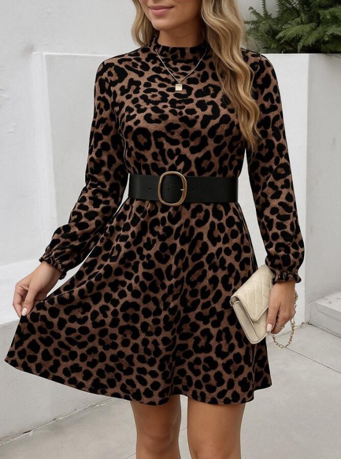 Kadın Uzun Kollu Yarı Balıkçı Yaka Leopar Desenli Kadife Elbise - 3