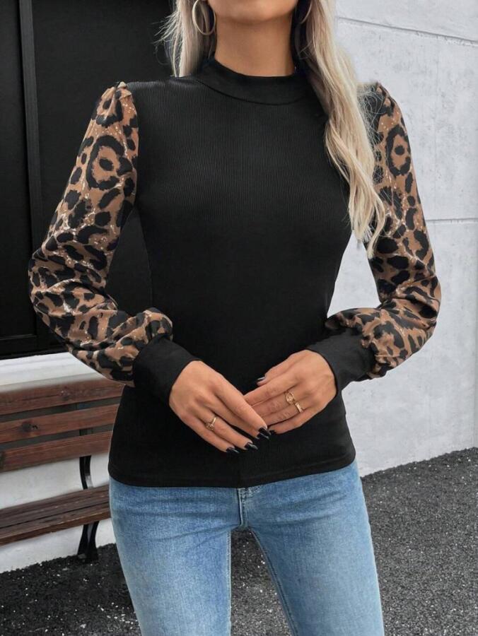 Kadın Uzun Kollu Yarı Balıkçı Yaka Leopar Detaylı Kaşkorse Bluz - 1