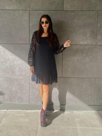 Kadın Uzun Kollu Yuvarlak Yaka Kol Ve Etek Ucu Dantelli Kısa Ithal Krep Elbise - 6