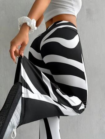 Kadın Yüksek Bel Zebra Desenli Dalgıç Tayt - 1