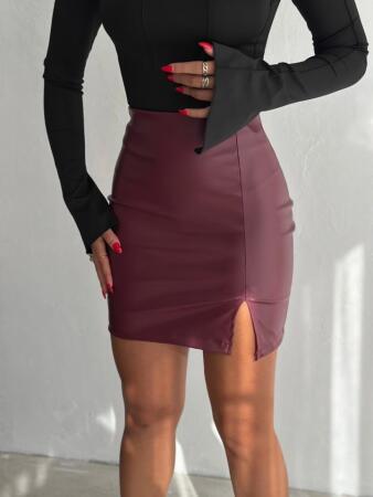 Kadın Yüksel Bel Yırtmaç Detay Mini Deri Etek - ANGELINO BuyukBedeniz