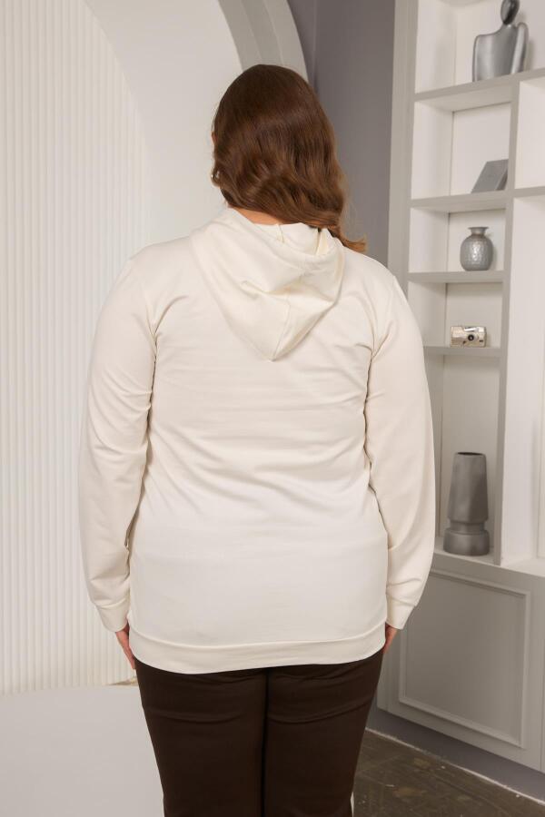 Kapşonlu Büyük Beden Beyaz Sweatshirt - 6