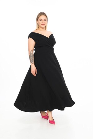 Kayık Yaka Esnek Ve Likralı Siyah Uzun Abiye Elbise GLS07 - Angelino Butik (1)