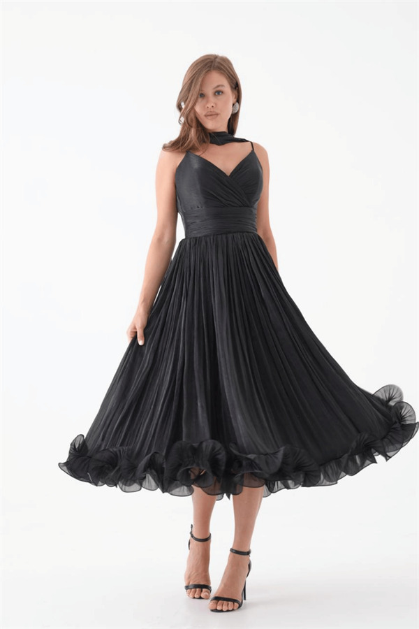 Kırinkıl Saten Kumaş Askılı Midi Boy Elbise - SİYAH - 3