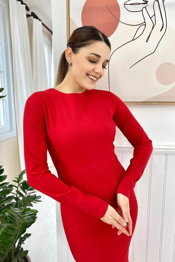 Kırmızı Sırt Dekolteli Elbise - 3