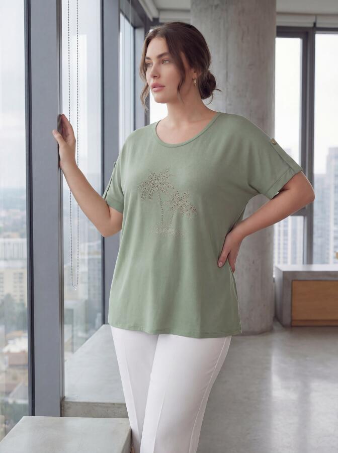 Kol Detaylı Taş Baskılı Büyük Beden Tişört Çağla Yeşili - 2