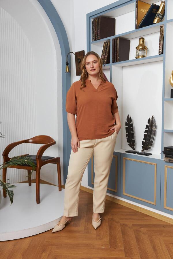 Kol Yırtmaç Detaylı Büyük Beden Bluz Camel - 5