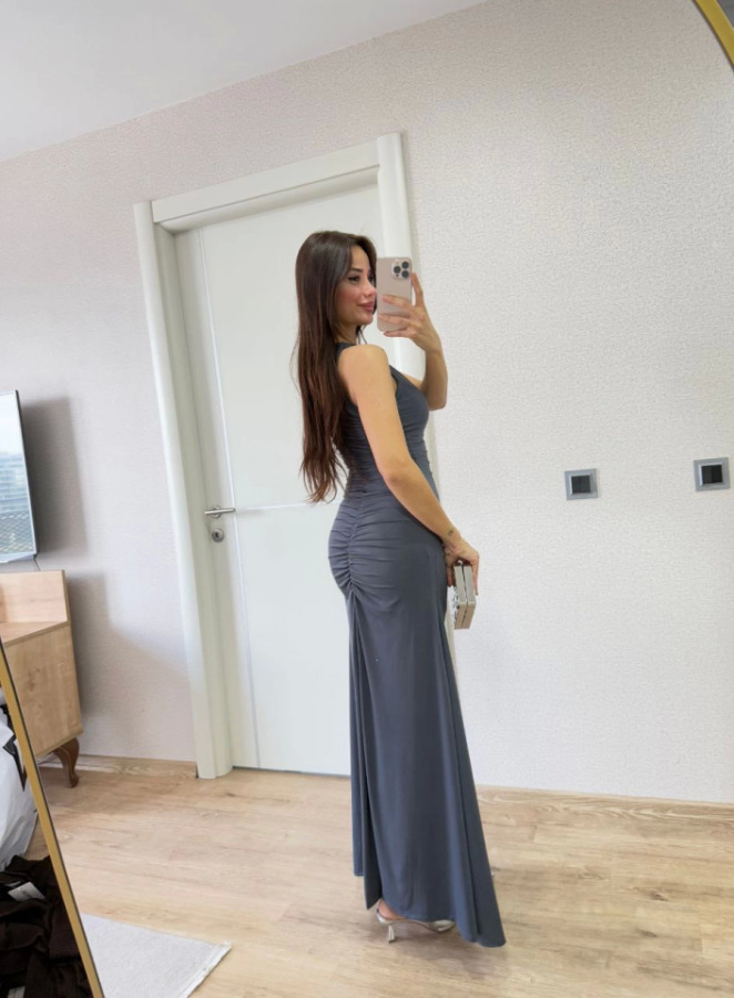 Kolsuz Büzgülü Uzun Elbise - Füme - 4