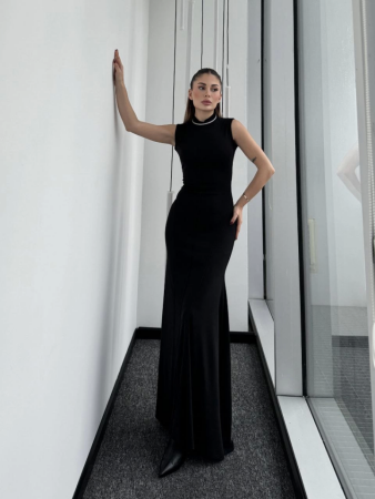 Kolsuz Yarım Bogazlı Uzun Elbise- Siyah - 4