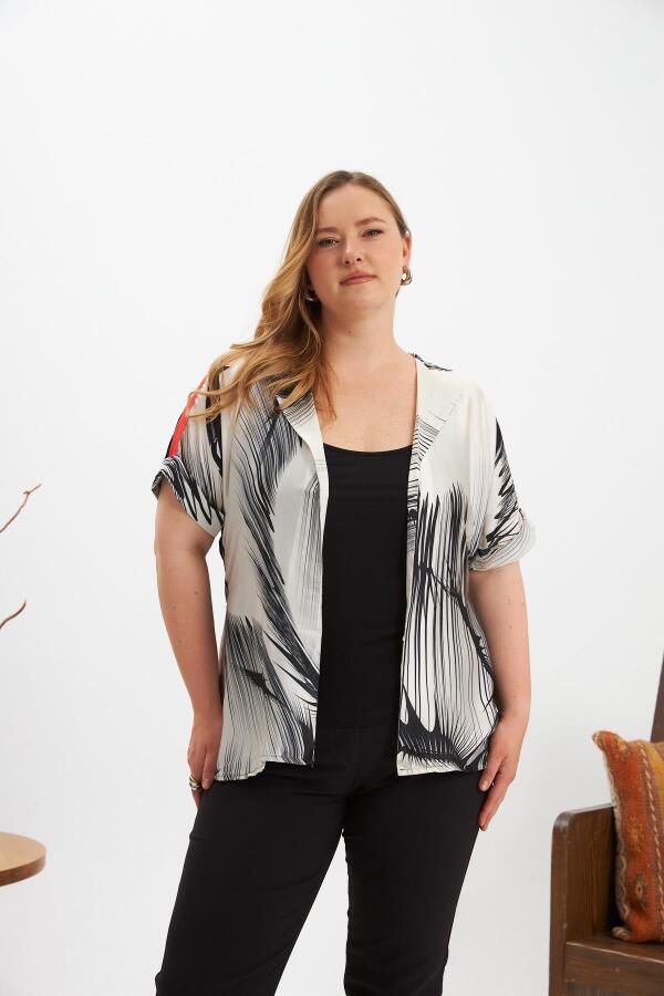Kontrast Desenli Kuşaklı Büyük Beden Kimono Bluz Siyah - 6