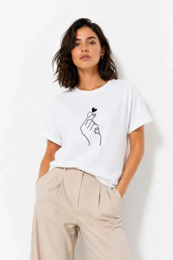 Kore Parmak Kalp Aşk Temalı Minimal Baskılı Tişört Yazlık Kısa Kol T-Shirt - Beyaz - 1