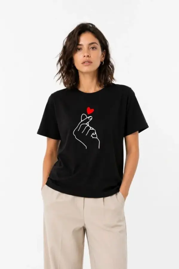 Kore Parmak Kalp Aşk Temalı Minimal Baskılı Tişört Yazlık Kısa Kol T-Shirt - Siyah - 2