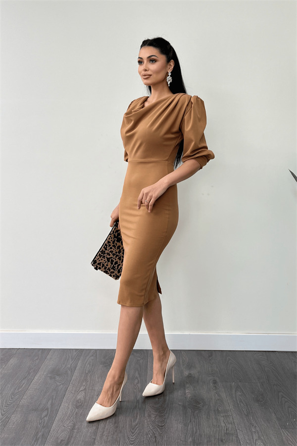 Krep Kumaş Degaje Yaka Kalem Elbise - Camel - 2