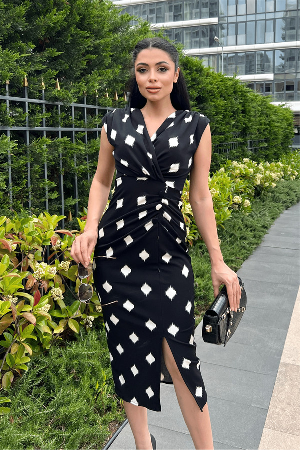 Krep Kumaş Düğme Detaylı Kalem Elbise - SİYAH - 4