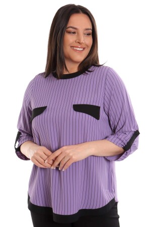 Plus Size Lilac Patterned Crepe Blouse with Buttons on the Back - 1