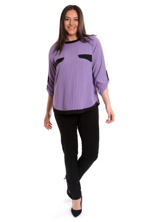 Plus Size Lilac Patterned Crepe Blouse with Buttons on the Back - 2