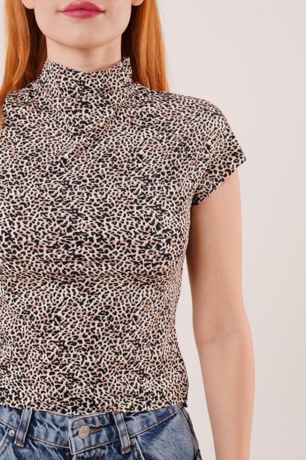 Leopar Desen Kısa Kollu Basic T-Shirt - 2