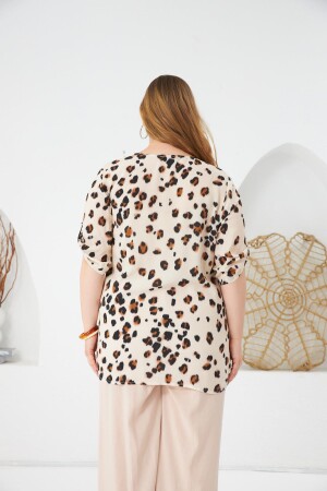 Leopar Desenli Büyük Beden Bluz Vizon - 5