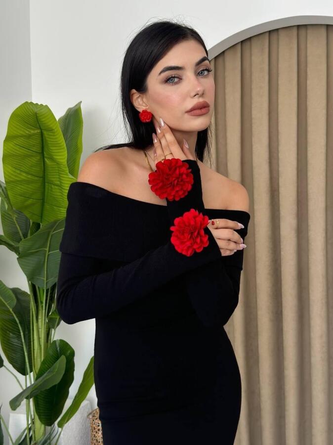 Livora Gül Detay Elbise - 1