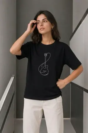 Minimal Gitar Baskılı Tişört T-Shirt Yazlık Kısa Kol Bisiklet Yaka T-Shirt - Siyah - 3