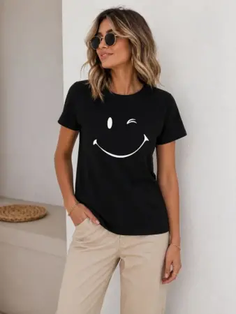 Minimal Gülümseyen Yüz Baskılı Tişört Kısa Kol Yazlık T-Shirt - Siyah - 4