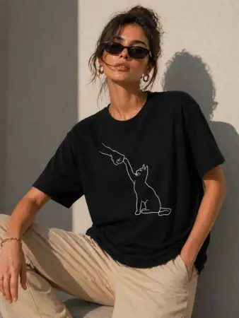 Minimal Kedi Çizim Baskılı Tişört Kısa Kol Yazlık T-Shirt - Siyah - 4