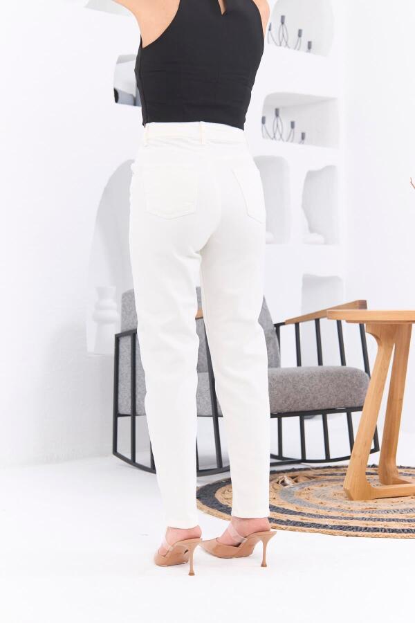 Mom Jeans Beyaz Pantolon - 3