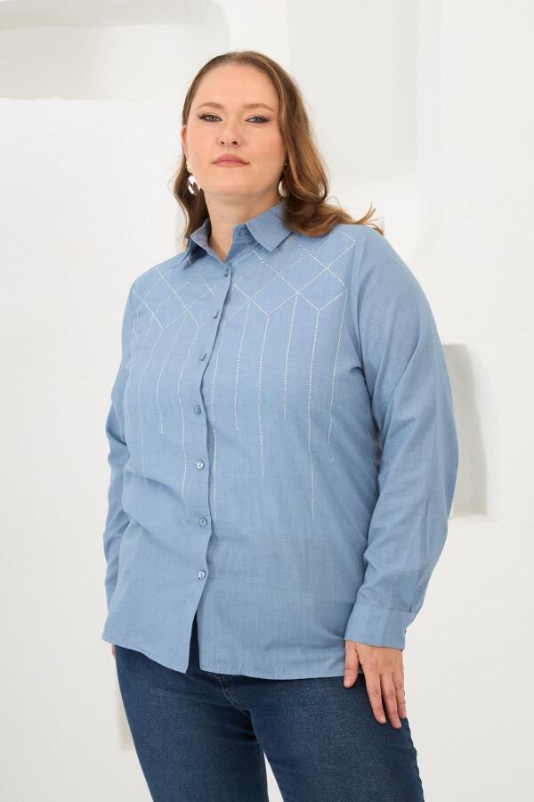 Ön Taş Detaylı Büyük Beden Gömlek Mavi - 1