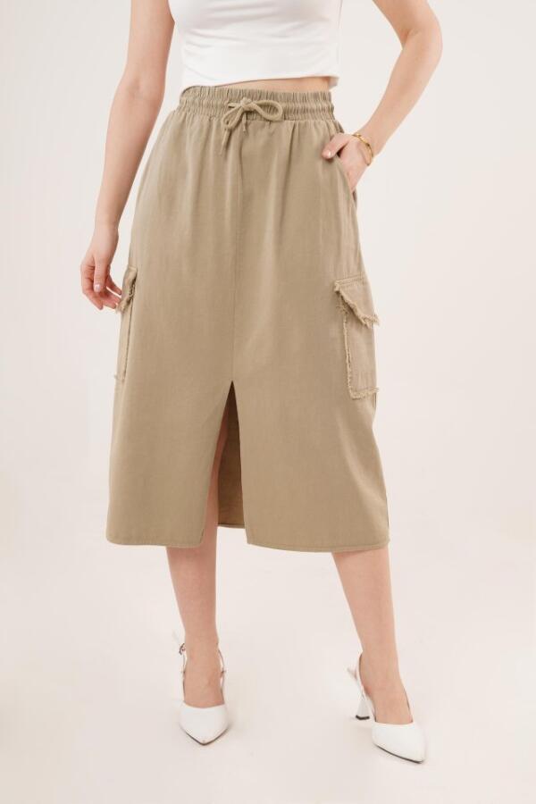 Ön Yırtmaçlı Cep Detaylı Haki Etek - 1
