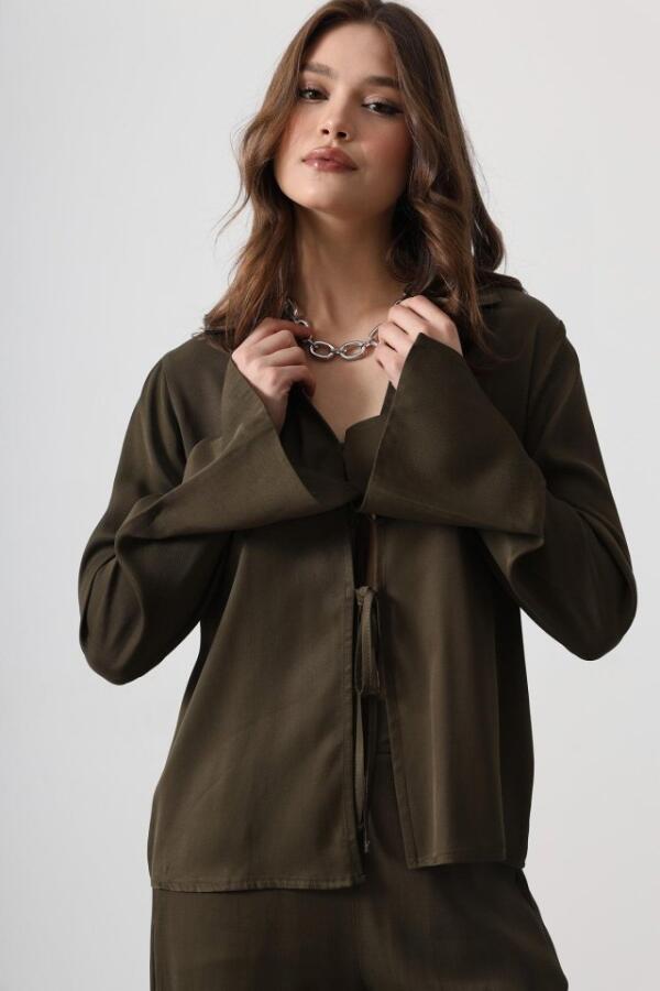 Önden Biyeli Bluz Ve Pantolon Takım - Haki - 4