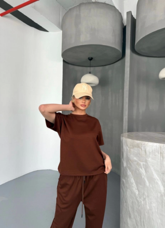 Osy Modal Yumuşak Dokulu Kumaş Kısa Kollu Bluz Rahat Pantalon Ikili Takım- Kahverengi - ANGELINO BuyukBedeniz